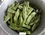 豆角炖玉米的做法图解1