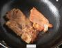 铁板黑椒丁骨牛排的做法图解5