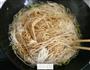 蒜苔肉丝焖面的做法图解12