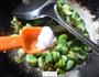 雪菜雷笋炒蚕豆的做法图解9