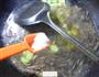 梅干菜蚕豆汤的做法图解7