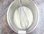 酸奶戚风蛋糕的做法图解1