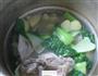 青菜土豆肉骨汤的做法图解11