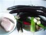 酱香肉末茄子的做法图解1