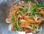 凉拌胡萝卜洋葱荷兰豆的做法图解8