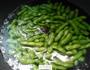 凉拌毛豆的做法图解3