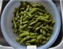 糟毛豆的做法图解1