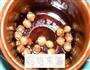 枸杞莲子汤的做法图解3