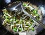 茭白雪菜炒毛豆的做法图解8
