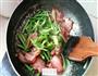 蒜苔炒腊肉的做法图解10