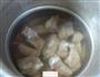 青菜腊鸡腿排骨汤的做法图解6