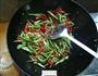 辣椒炒豆角的做法图解7