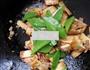 五花肉炒煎豆腐荷兰豆的做法图解10
