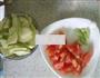 西红柿炒角瓜的做法图解1