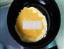 韭菜鸡蛋煎卷的做法图解4