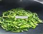 鸡蛋炒熟蒜苔的做法图解6