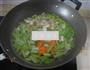 虾仁西芹百合的做法图解5
