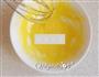 自制蛋黄沙拉酱的做法步骤6