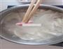 汆肉笋片米线的做法图解7