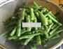 干煸四季豆的做法图解3