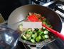 培根炒秋葵的做法图解7