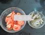 鲜虾番茄挂面的做法图解2