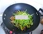 牛里脊炒苦瓜的做法图解9