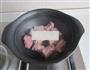 口蘑烧排骨的做法图解2