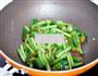 豆角炒秋葵的做法图解5