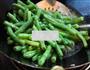 干煸四季豆的做法图解5