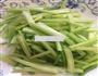 酸辣芹菜土豆丝的做法图解2