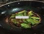肉丁虎皮辣椒的做法图解9