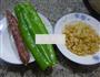 尖椒香肠炒萝卜干的做法图解1