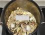蛤蜊蘑菇汤的做法图解5