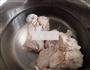 莲藕大骨汤的做法图解4