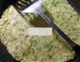 芹菜叶鸡蛋饼的做法图解10