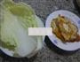 白菜煮荷包蛋的做法图解1