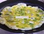 葱花煎鸡蛋的做法图解3