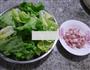 五花肉炒生菜的做法图解1