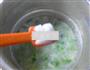 生菜皮蛋大米粥的做法图解8