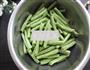 芝麻酱豆角的做法图解1