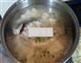 鲫鱼银耳豆腐汤的做法图解4
