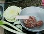菜肉包子的做法图解4
