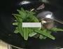 腊肠炒荷兰豆的做法图解5