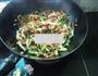 芹菜四丝的做法步骤17