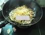芹菜墨鱼木耳豆腐丝的做法图解8