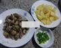 花螺煮土豆的做法图解1