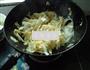 蒜香包菜的做法图解10