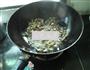 蒜苔鸭杂的做法图解6