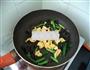 木耳蒜苗炒鸡蛋的做法图解8